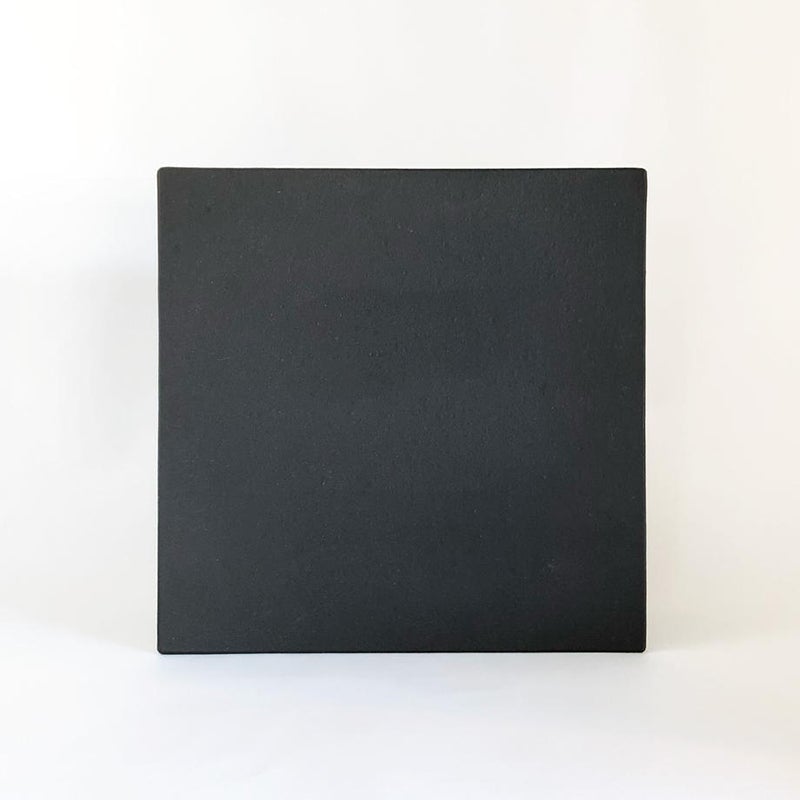 icci KAWARA PRODUCTS kawara breakfast plate - Ibushi Black / 瓦の