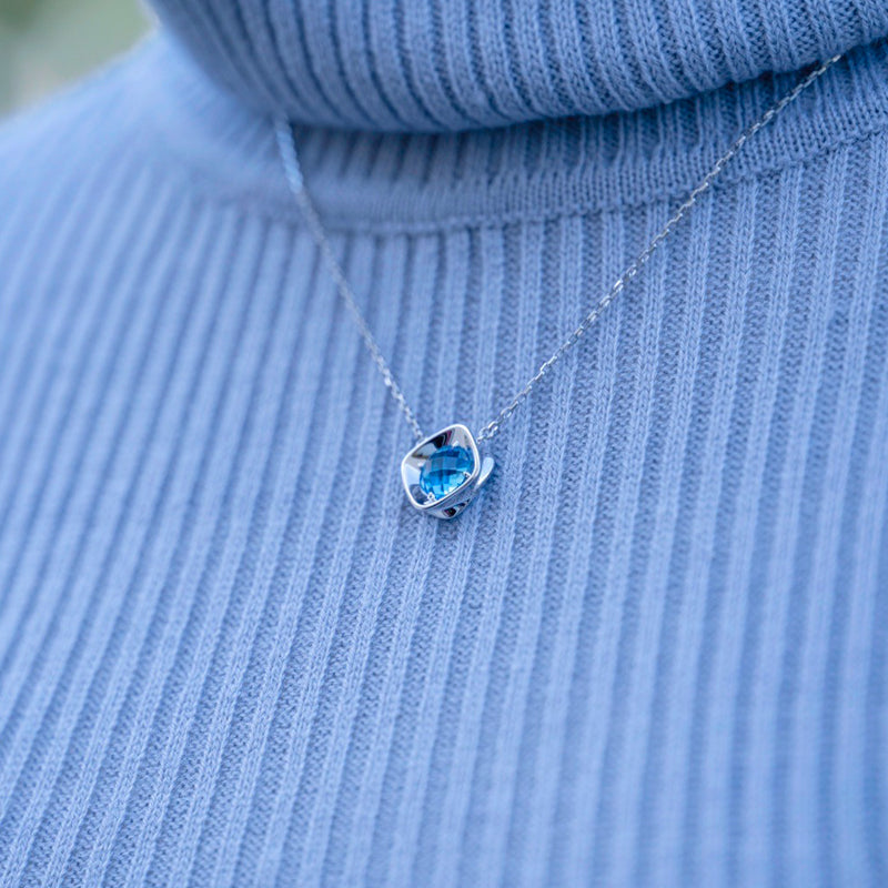 プレート ジュエリー ネックレス ブルートパーズ(青) k10イエローゴールド 中サイズ ペンダント ネックレス プレート ブルートパーズ(青) 11月の誕生石